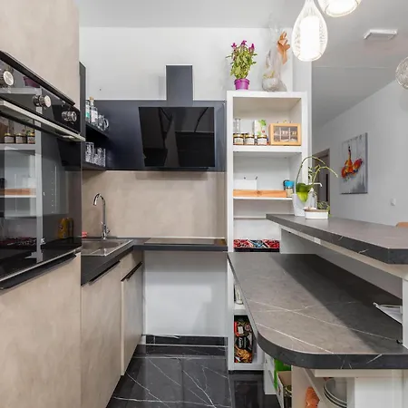 Stunning In With Wifi * Пула