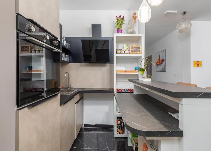 Stunning In With Wifi * Пула